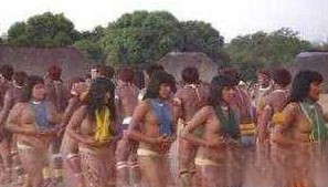 卡图马族的女人可以随便强奸男人（男人的天堂）